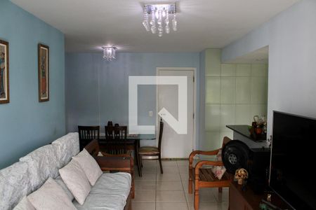 Apartamento à venda com 65m², 2 quartos e 1 vaga Apartamento à venda com 65m², 2 quartos e 1 vagaSala