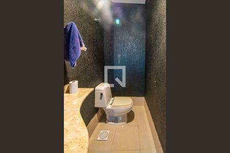 Casa à venda com 297m², 4 quartos e 3 vagasLavabo