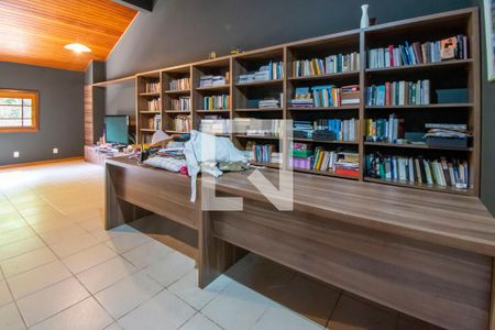 Casa à venda com 297m², 4 quartos e 3 vagasSótão