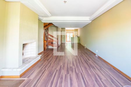 Sala de casa à venda com 4 quartos, 297m² em Tristeza, Porto Alegre