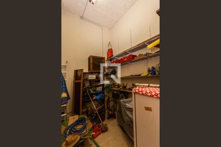 Casa à venda com 277m², 5 quartos e 3 vagasCasa da Piscina