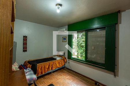 Casa à venda com 277m², 5 quartos e 3 vagasQuarto 4