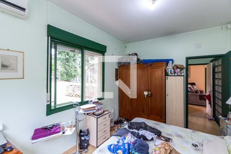 Casa à venda com 277m², 5 quartos e 3 vagasQuarto 5