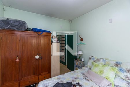 Casa à venda com 277m², 5 quartos e 3 vagasQuarto 5