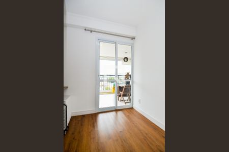 Quarto 1 de apartamento à venda com 2 quartos, 57m² em Jardim Flor da Montanha, Guarulhos