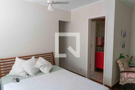 Casa à venda com 350m², 4 quartos e 6 vagasSuíte