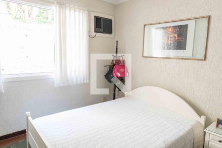 Casa à venda com 350m², 4 quartos e 6 vagasQuarto 2