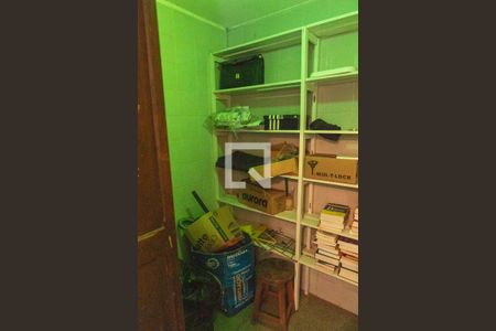 Casa à venda com 350m², 4 quartos e 6 vagasÁrea de Serviço