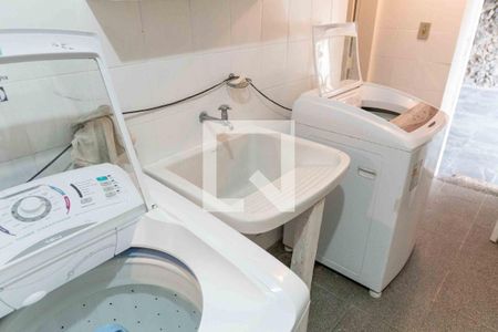 Casa à venda com 350m², 4 quartos e 6 vagasÁrea de Serviço