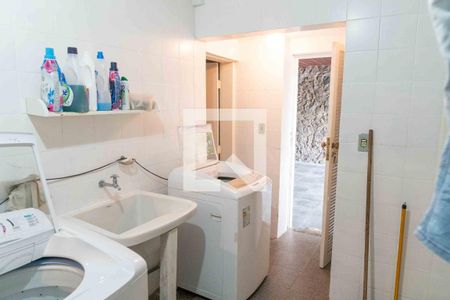 Casa à venda com 350m², 4 quartos e 6 vagasÁrea de Serviço