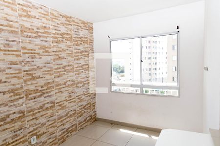 Sala de apartamento para alugar com 2 quartos, 44m² em Canhema, Diadema