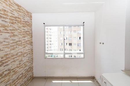 Sala de apartamento para alugar com 2 quartos, 44m² em Canhema, Diadema