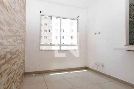 Sala de apartamento para alugar com 2 quartos, 44m² em Canhema, Diadema