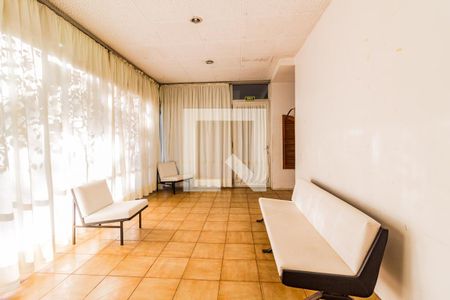 Apartamento à venda com 45m², 1 quarto e sem vagaÁrea comum - Salão de festas