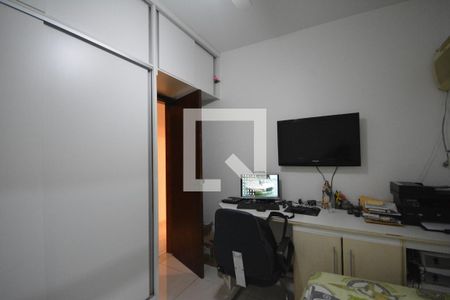 Apartamento à venda com 200m², 3 quartos e 2 vagasQuarto 3