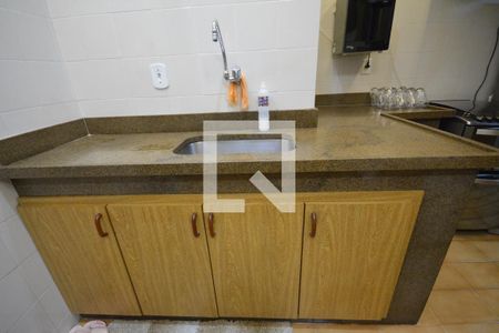 Apartamento à venda com 200m², 3 quartos e 2 vagasCozinha