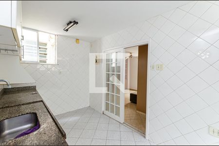 Apartamento à venda com 90m², 3 quartos e sem vaga Apartamento à venda com 90m², 3 quartos e sem vagaCozinha