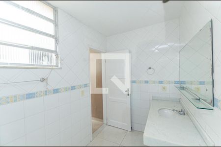 Apartamento à venda com 90m², 3 quartos e sem vaga Apartamento à venda com 90m², 3 quartos e sem vagaBanheiro