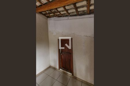 Casa à venda com 250m², 3 quartos e 2 vagas Casa à venda com 250m², 3 quartos e 2 vagasÁrea de Serviço