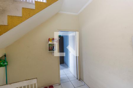 Casa à venda com 250m², 3 quartos e 2 vagas Casa à venda com 250m², 3 quartos e 2 vagasCorredor