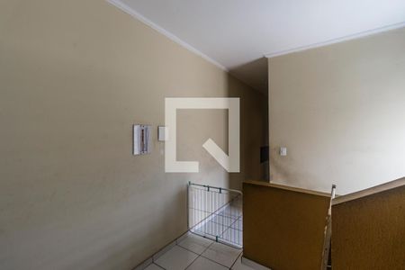 Casa à venda com 250m², 3 quartos e 2 vagas Casa à venda com 250m², 3 quartos e 2 vagasCorredor