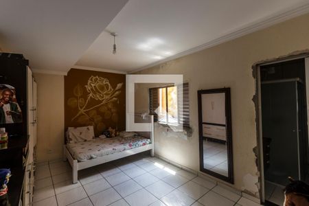 Casa à venda com 250m², 3 quartos e 2 vagas Casa à venda com 250m², 3 quartos e 2 vagasSuíte 3