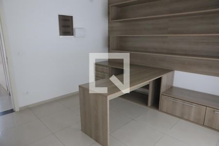 Escritório de casa de condomínio para alugar com 4 quartos, 492m² em Jardim Residencial Suzano, Suzano