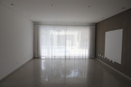 Sala de casa de condomínio para alugar com 4 quartos, 492m² em Jardim Residencial Suzano, Suzano