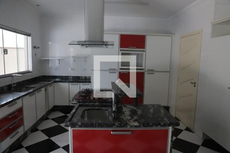 Casa de condomínio para alugar com 492m², 4 quartos e 4 vagasCozinha