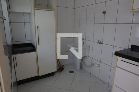 Casa de condomínio para alugar com 492m², 4 quartos e 4 vagasÁrea de Serviço