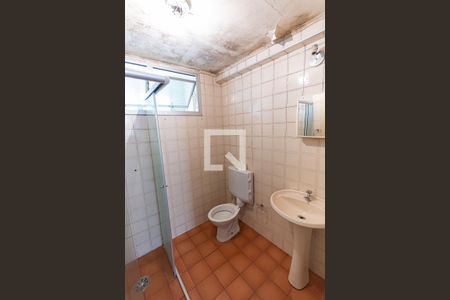 Banheiro de apartamento à venda com 1 quarto, 47m² em Jardim Chapadão, Campinas