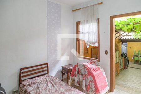 Casa à venda com 246m², 4 quartos e 2 vagasQuarto