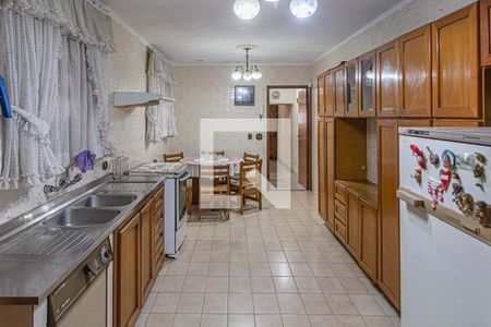 Casa à venda com 246m², 4 quartos e 2 vagasCozinha