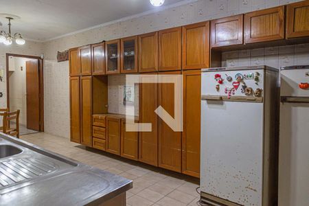 Casa à venda com 246m², 4 quartos e 2 vagasCozinha