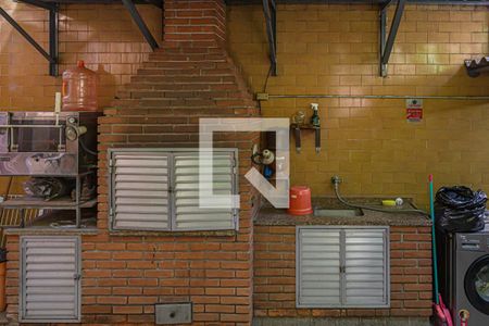 Casa à venda com 246m², 4 quartos e 2 vagasChurrasqueira