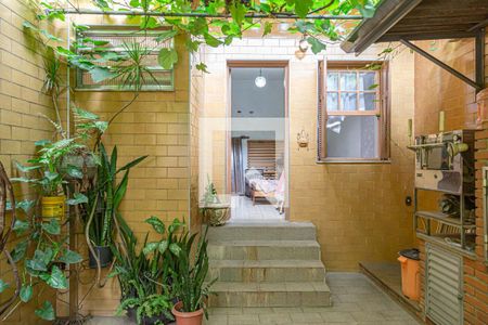 Casa à venda com 246m², 4 quartos e 2 vagasEdícula