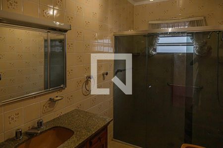 Casa à venda com 246m², 4 quartos e 2 vagasBanheiro