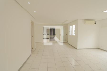 Casa de condomínio para alugar com 250m², 3 quartos e 2 vagasSala