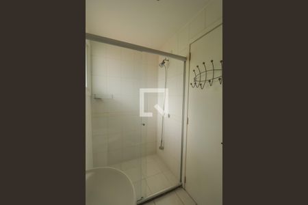 Casa de condomínio para alugar com 250m², 3 quartos e 2 vagasBanheiro