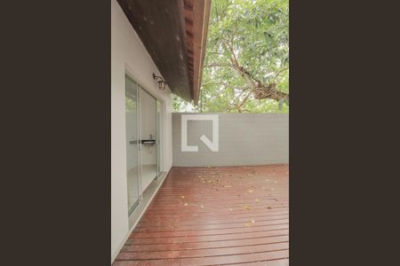 Casa de condomínio para alugar com 250m², 3 quartos e 2 vagasÁrea Externa