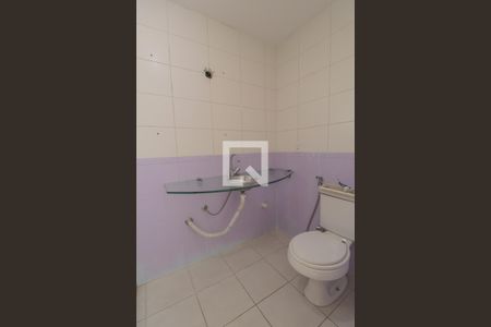 Casa de condomínio para alugar com 250m², 3 quartos e 2 vagasBanheiro