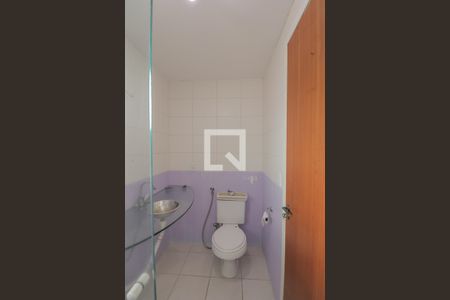 Casa de condomínio para alugar com 250m², 3 quartos e 2 vagasBanheiro