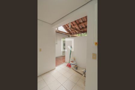 Casa de condomínio para alugar com 250m², 3 quartos e 2 vagasÁrea de Serviço