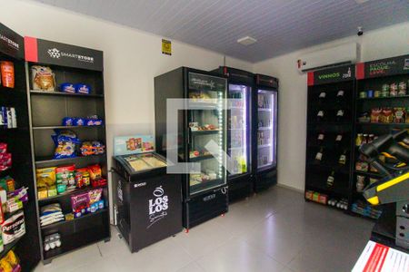 Apartamento para alugar com 46m², 2 quartos e 1 vagaMini Mercado