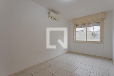 Sala de apartamento para alugar com 1 quarto, 45m² em Jardim do Salso, Porto Alegre