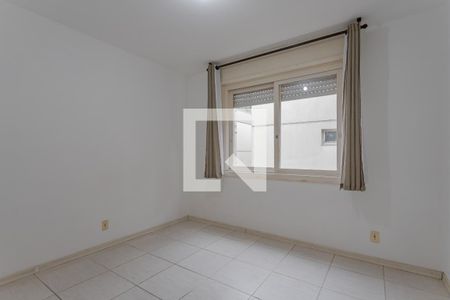 Quarto de apartamento para alugar com 1 quarto, 45m² em Jardim do Salso, Porto Alegre