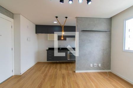 Sala de Estar de apartamento à venda com 2 quartos, 42m² em Vila Ema, São Paulo