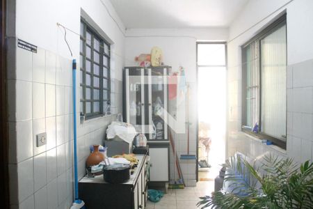 Casa à venda com 177m², 3 quartos e 2 vagasÁrea de Serviço