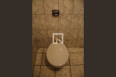 Casa à venda com 177m², 3 quartos e 2 vagasBanheiro Social