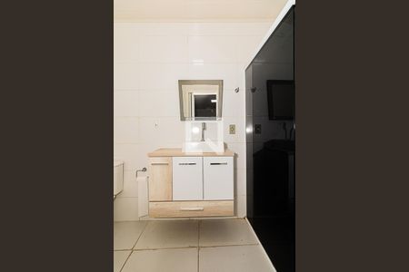 Banheiro de casa para alugar com 1 quarto, 55m² em Jardim Japão, São Paulo